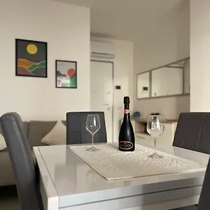  Appartamento A Casa Di Martina Posizione Con Posto Auto